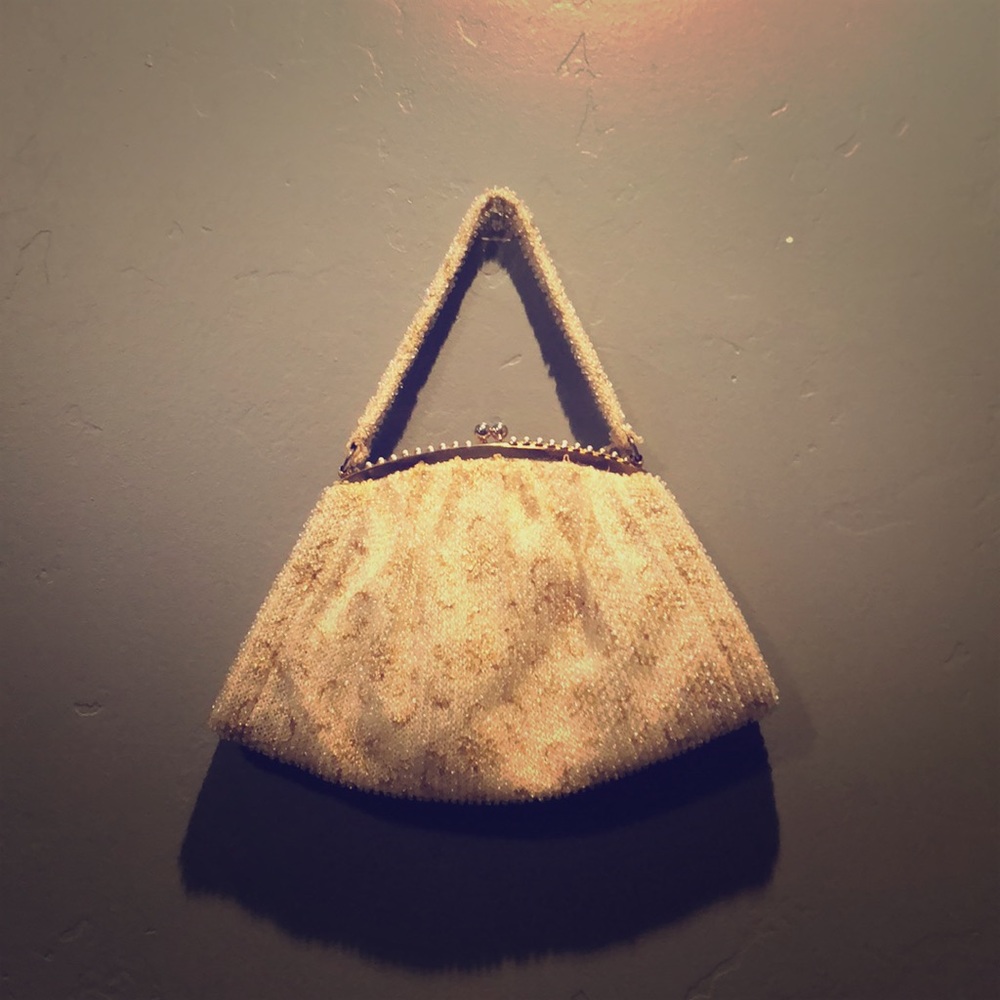 Vintage Lumured Beaded Evening Purse